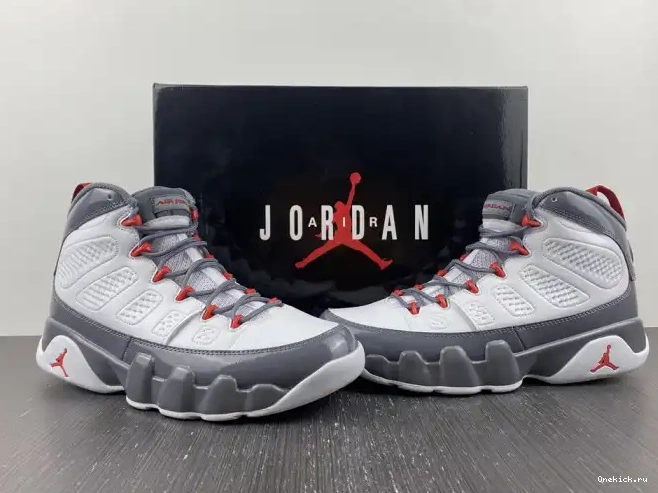One Kick Fire 9 Red CT8019-162 Air Jordan 0702